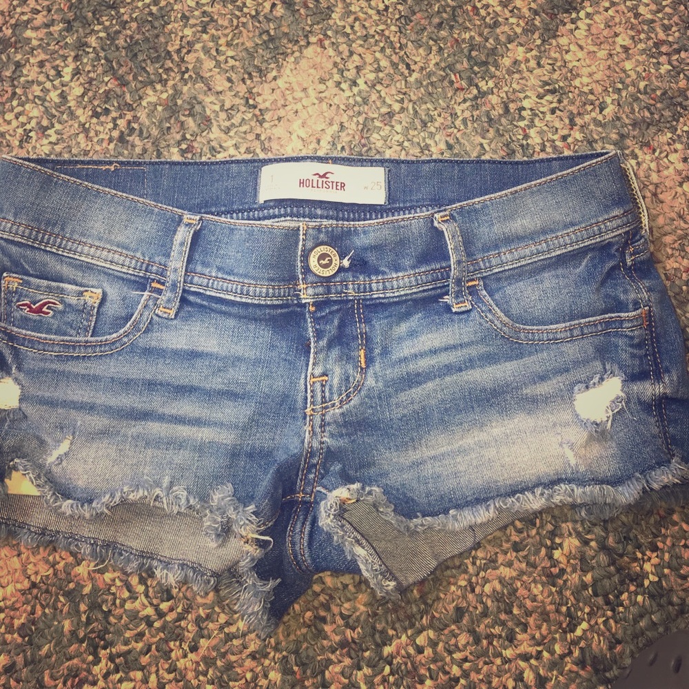 Hollister shorts